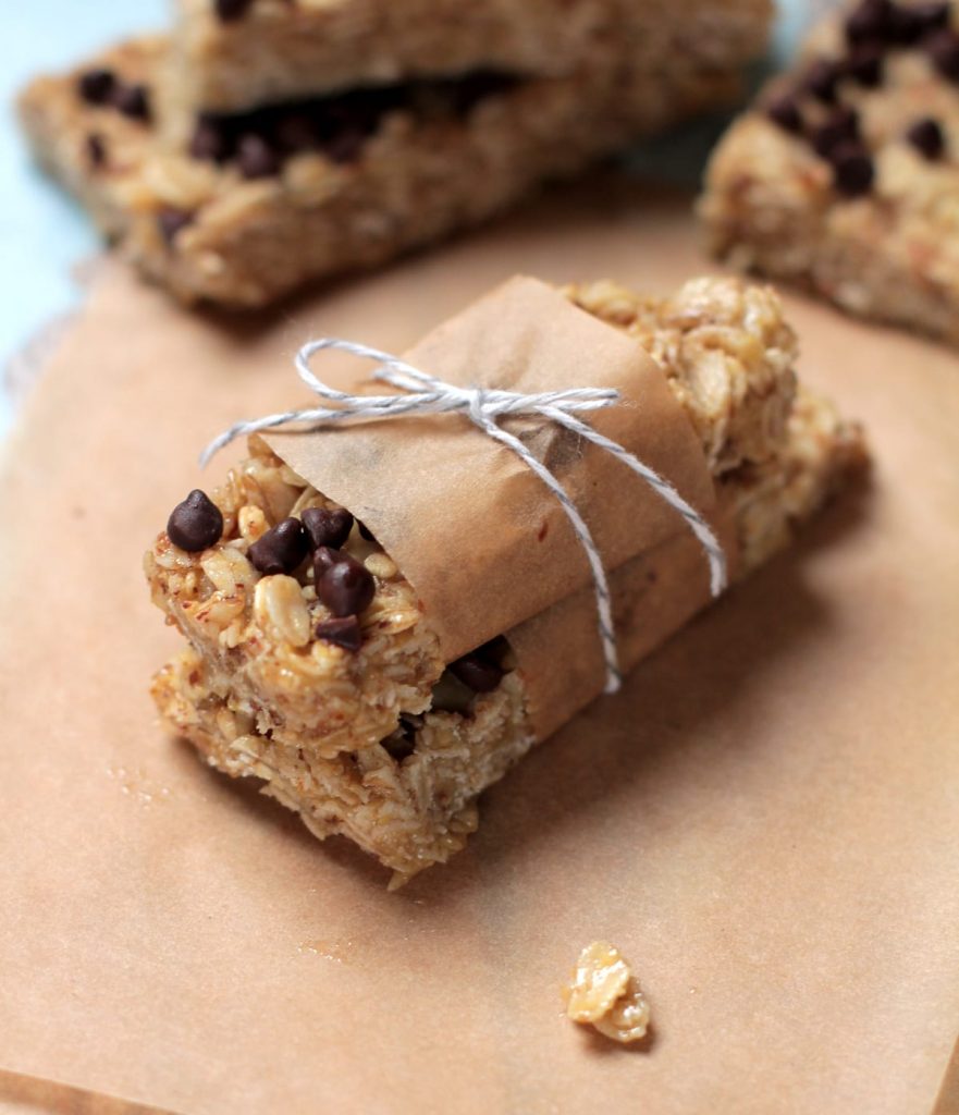 The Best NO-BAKE Granola bars! So easy, real food ingredients, and kid-friendly!