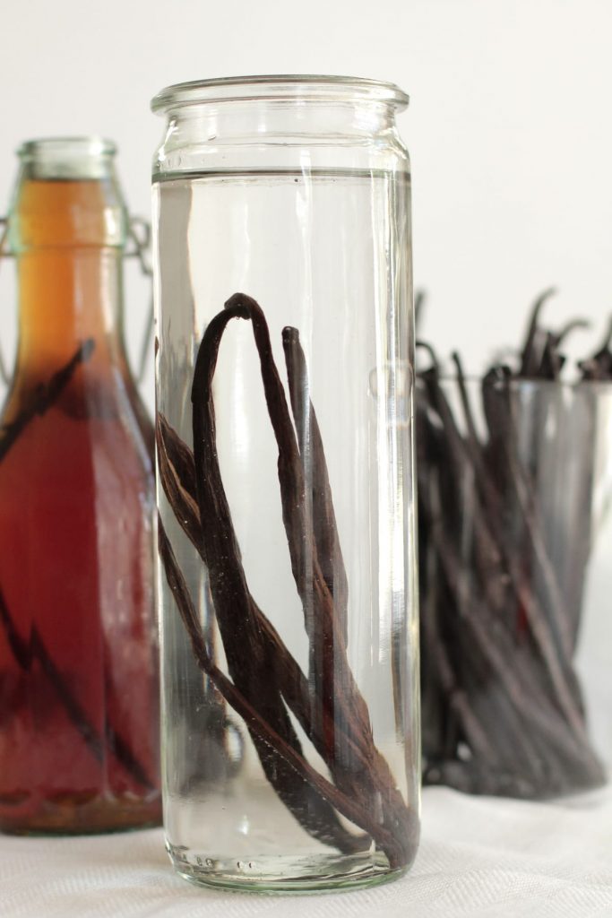 How to make homemade vanilla extract. Never buy vanilla extract ever again. This recipe is so easy and makes the very best vanilla extract!