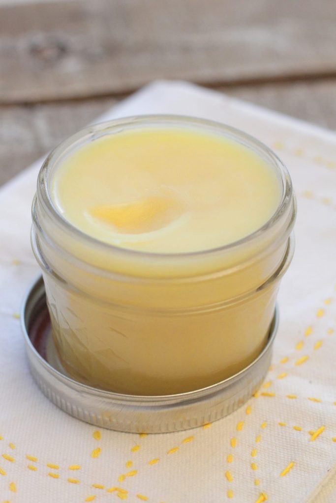 Homemade Vapor Rub. So easy, I can't believe I used to buy this! 100% natural, just a few basic ingredients.