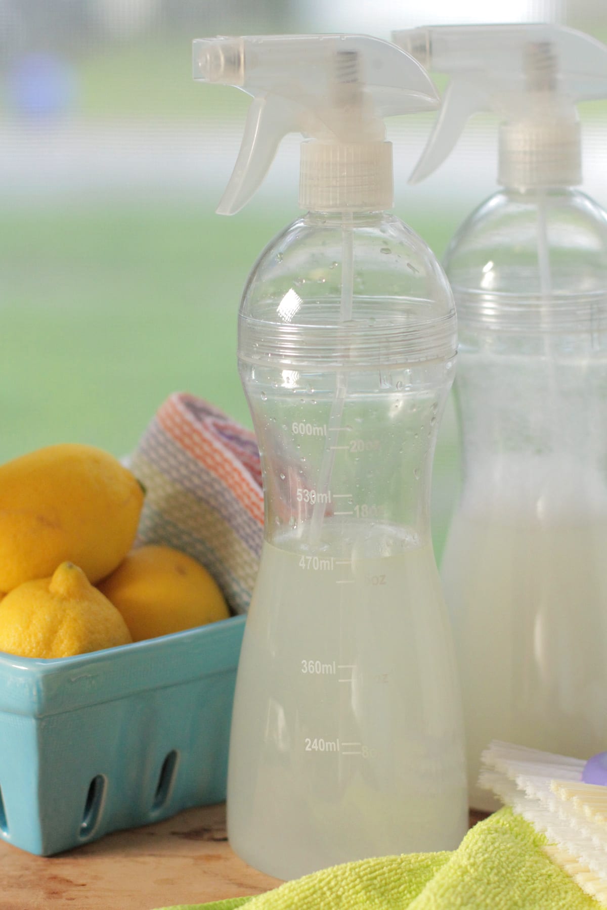 1-DIY-homemade-natural-surface-cleaner-5