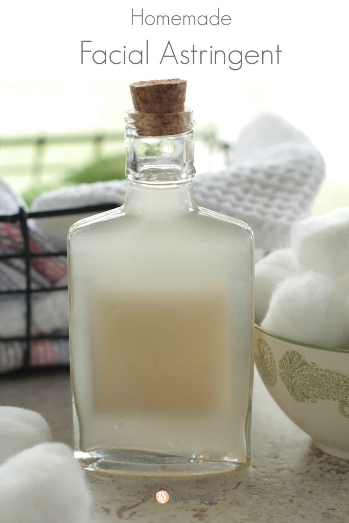 Amazingly simple homemade astringent. Heals acne, reduces pores. Only 3 ingredients you already own!