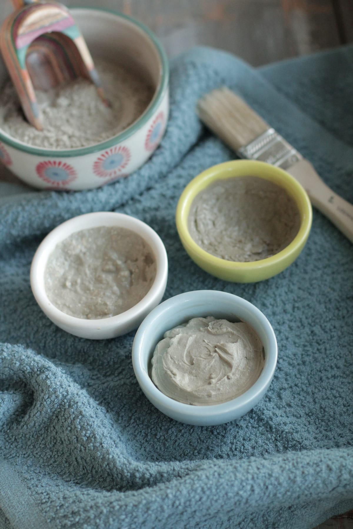 bentonite clay mask recipe for dry skin