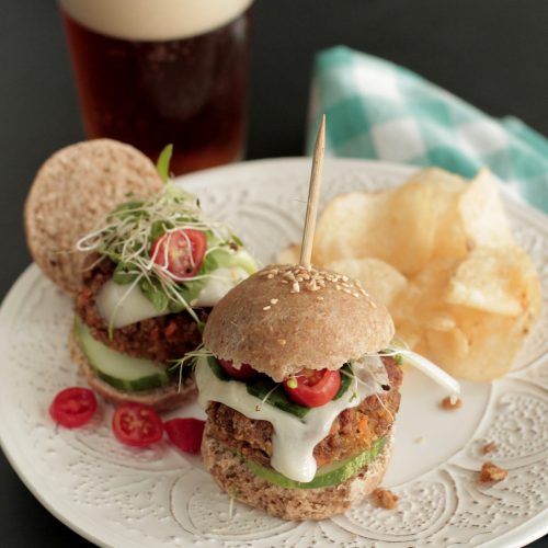 Bulgur Veggie Burger Sliders