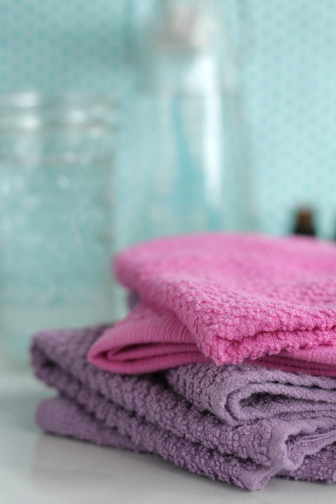 DIY Reusable and Disinfecting Cleaning Cloths