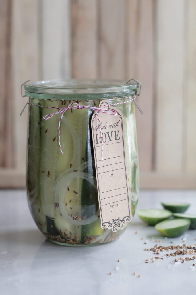 The EASIEST and BEST Homemade Refrigerator Pickles