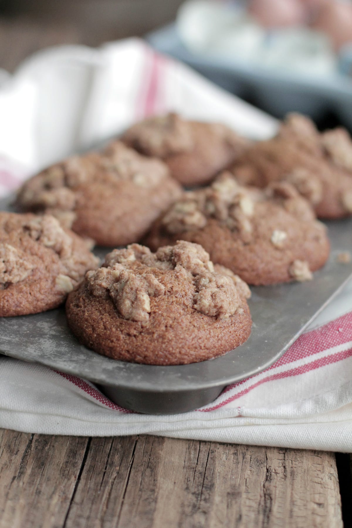 Whole Grain Pumpkin Muffins with Oat Streusel