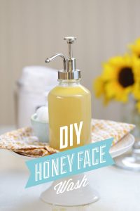 A super easy DIY homemade honey face wash that works to heal and cleanse skin. Only three ingredients!!