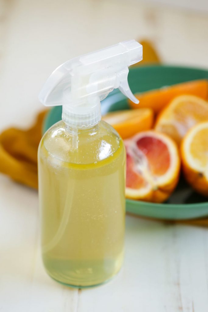 DIY Citrus Air Freshener: A simple 4-ingredient air freshener you can make at home!