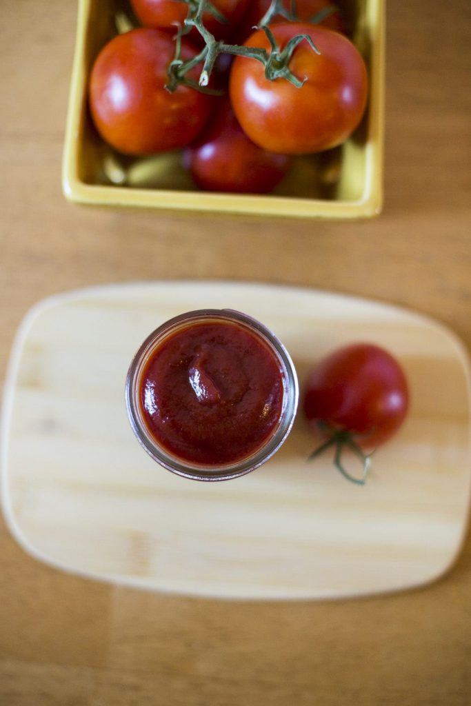 Fresh homemade ketchup without the nasty ingredients or processed sugar! Just place the ingredients in the pan, cook, and blend!