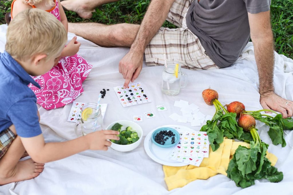 Teach your kids to love fruits and veggies with this free printable fruit and veggie bingo game!