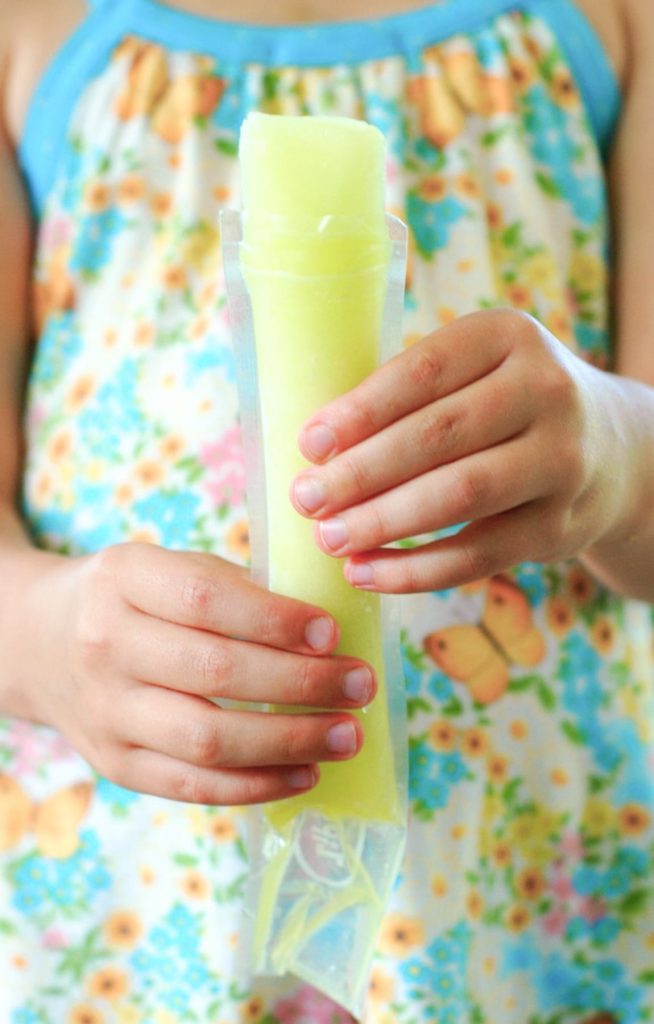 Homemade Lime Green Ice Pops: Real Food Style. No artificial dye or flavorings! Just TWO natural ingredients kids will love.