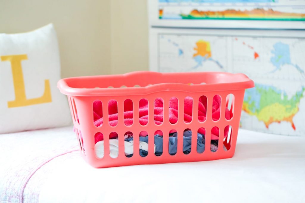 My Laundry Routine: No more laundry piles! A simple approach to laundry!