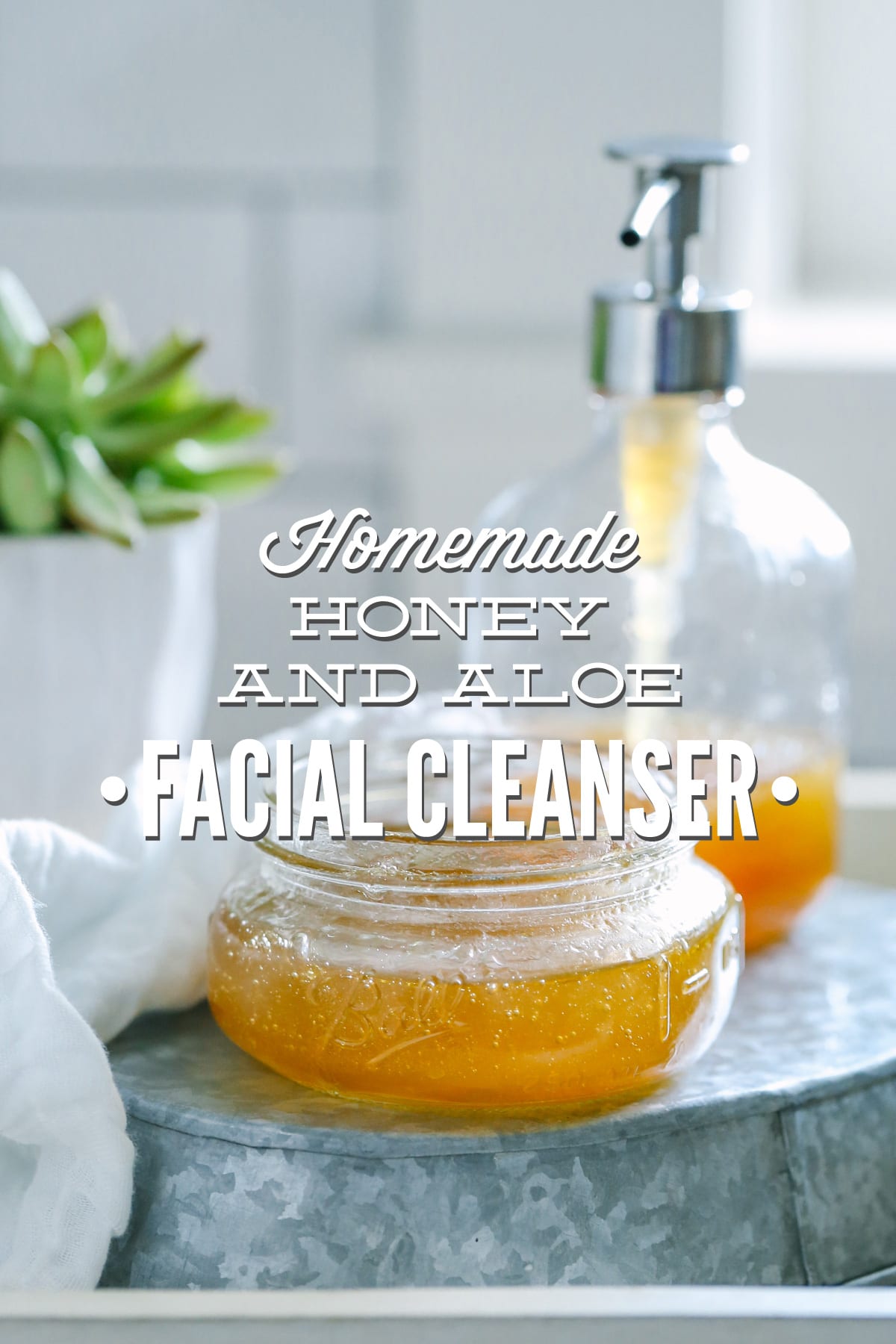 Homemade Honey and Aloe Facial Cleanser