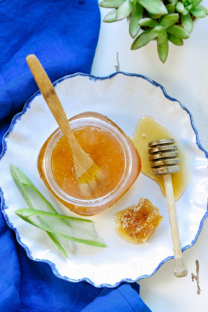 Homemade Honey and Aloe Facial Cleanser. This is super easy to make. So easy you’ll only need three ingredients, and zero fancy tools!