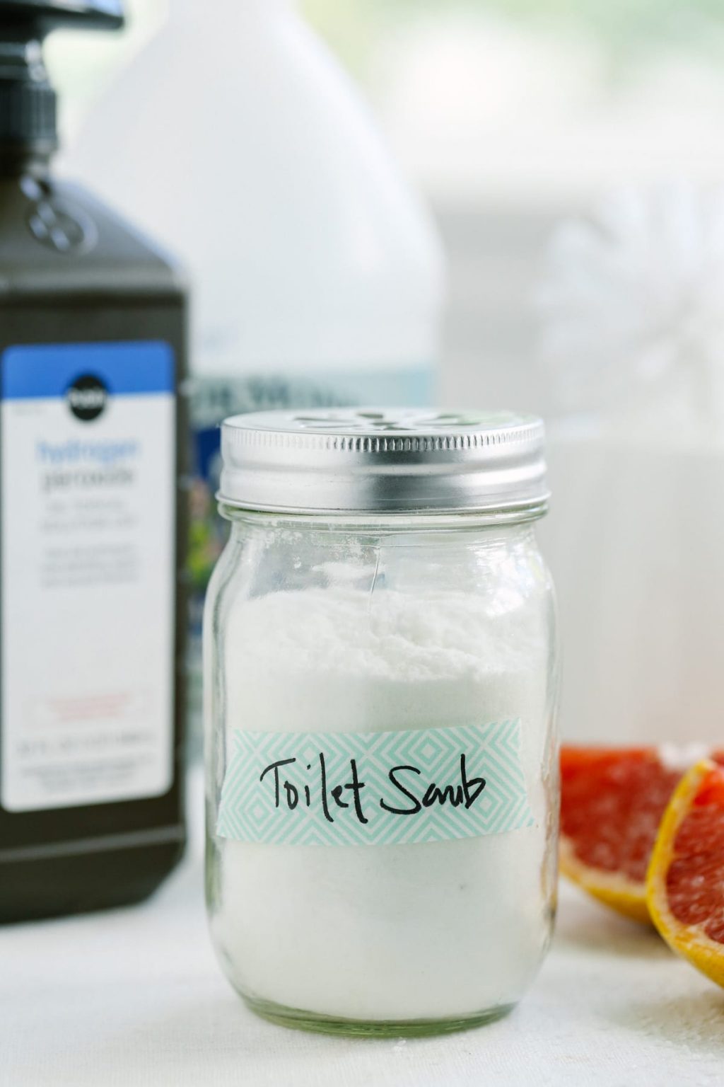 How to Use Essential Oils to Clean Your Septic Tank Naturally