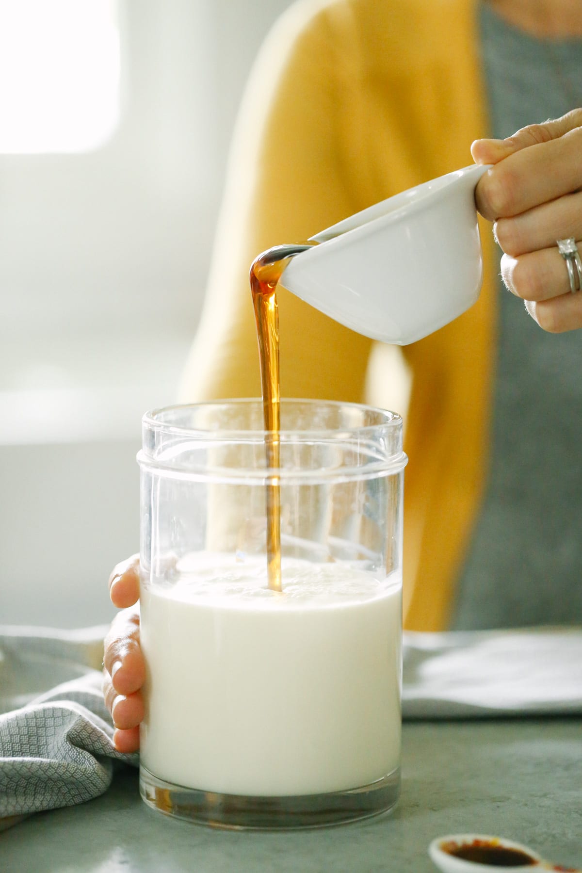Homemade coffee creamer with only four REAL ingredients! No cans or fake ingredients.