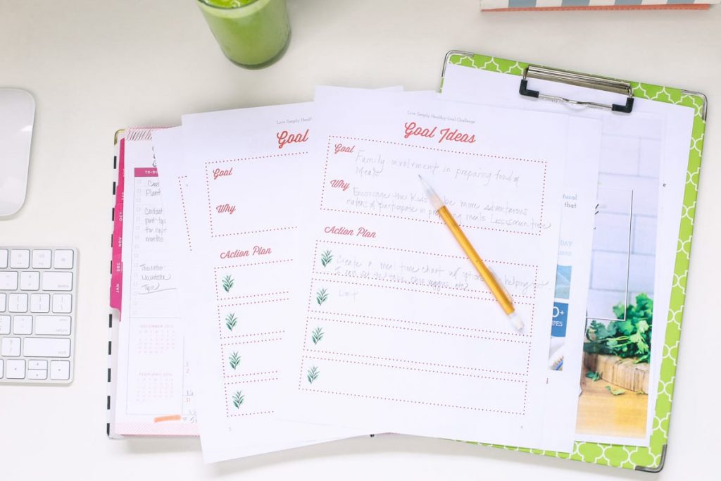 How to Set Healthy and Achievable Goals. Create a plan to achieve your goals. Includes a printable worksheet.