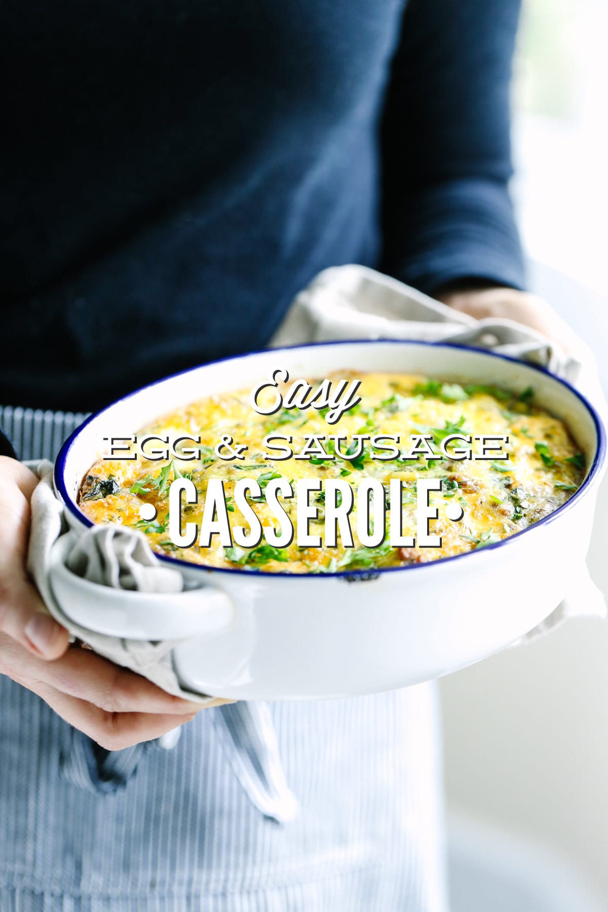 Easy Egg and Sausage Breakfast Casserole (with Make-Ahead Options)