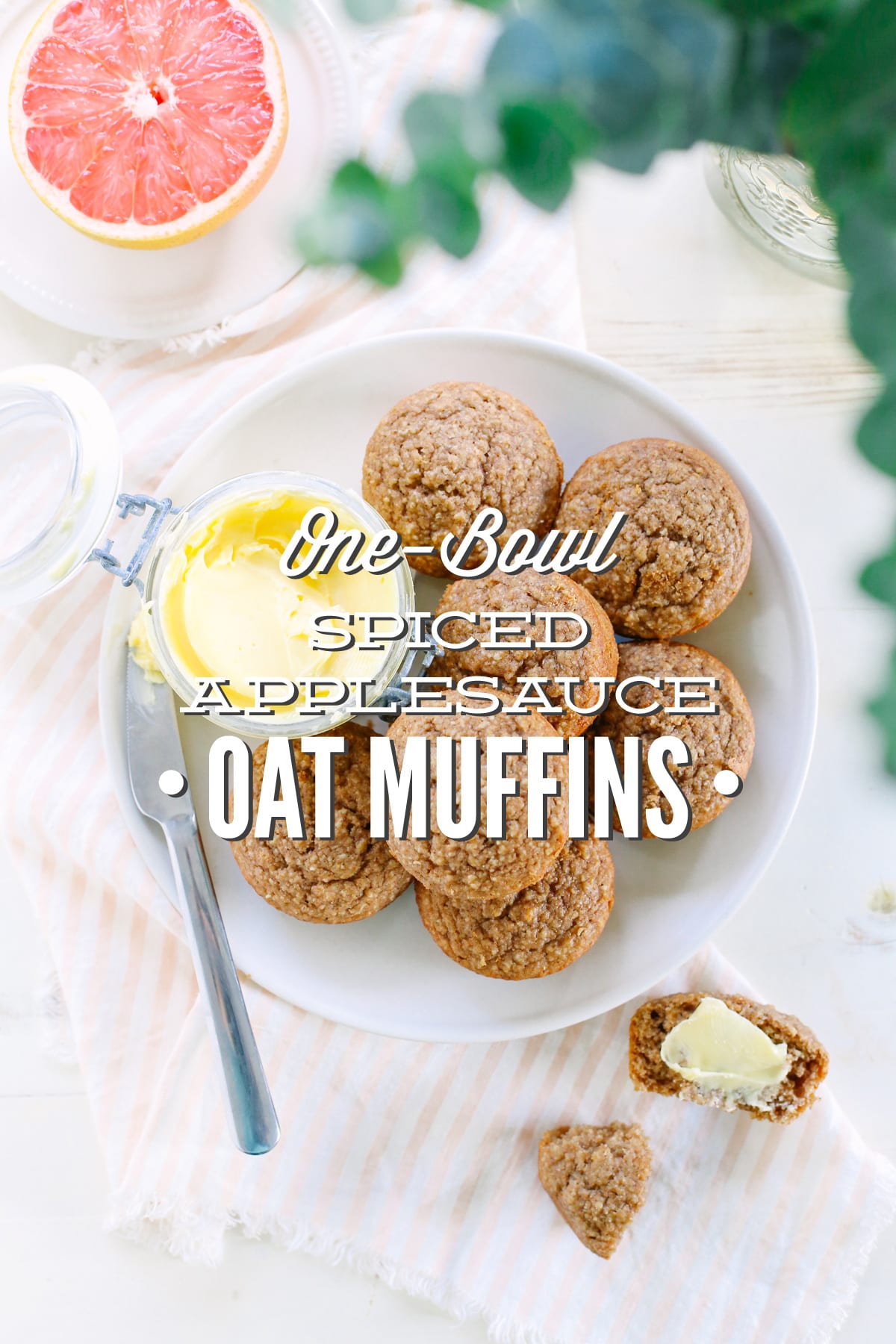 One-Bowl Spiced Applesauce Oat Muffins