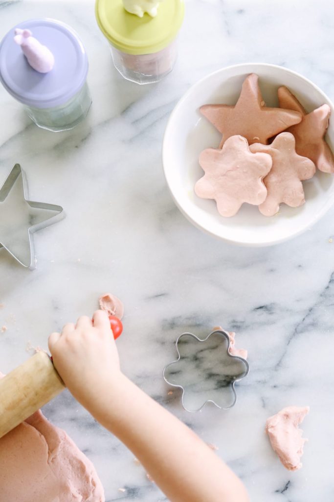 How to Make Play Dough. Kids don't need expensive toys to have fun! This easy recipe for homemade playdough will get your kids in the kitchen and give them a great toy to play with.