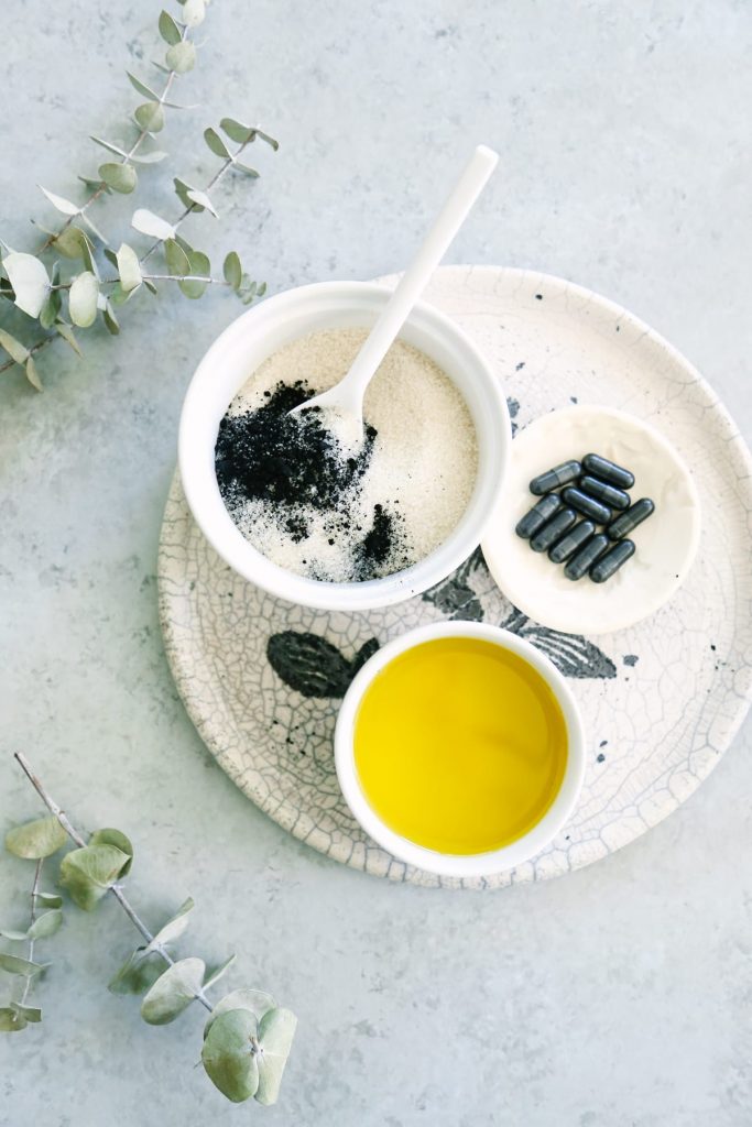 Super easy activated charcoal scrub for your face. Leaves my skin clean and refreshed. Love this! And who knew charcoal was so easy to find, and has so many uses?