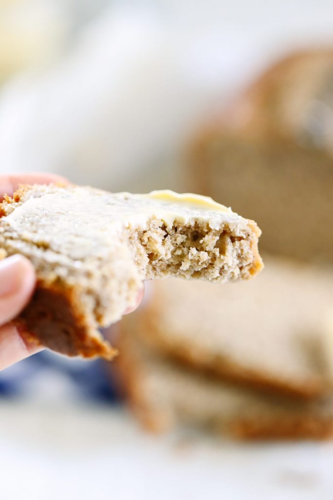 Seriously the best banana bread I've ever made. So yummy, and it's made with 100% real ingredients: whole grains and natural sweeteners (maple syrup and banana).