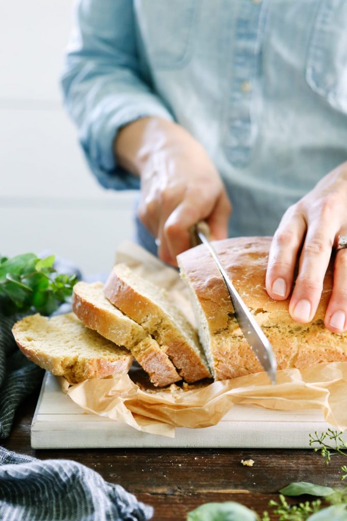 An easy homemade bread recipe using an ancient whole grain: einkorn!