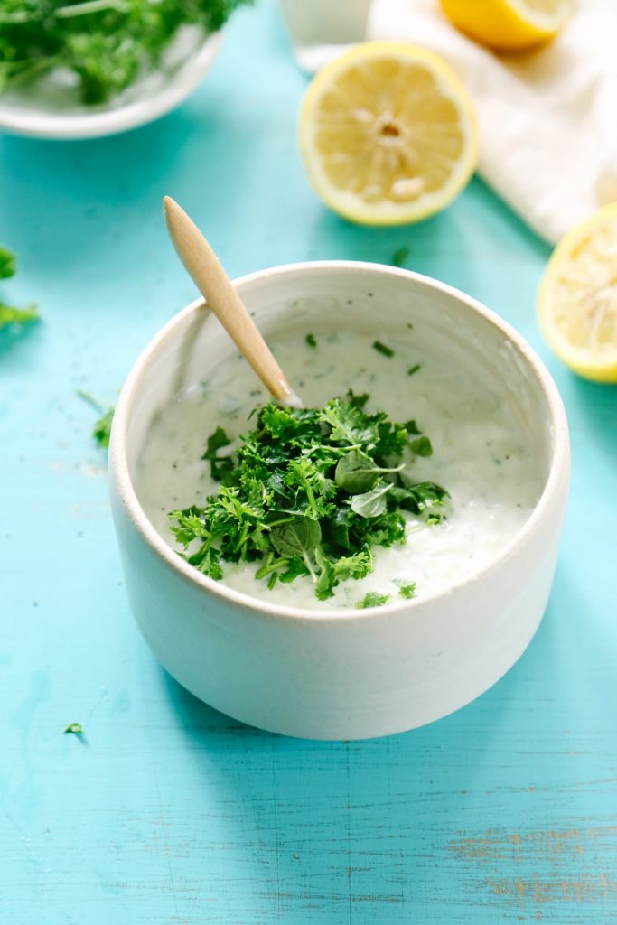 Homemade tzatziki sauce - so easy! Just a few ingredients that I already have in my fridge.