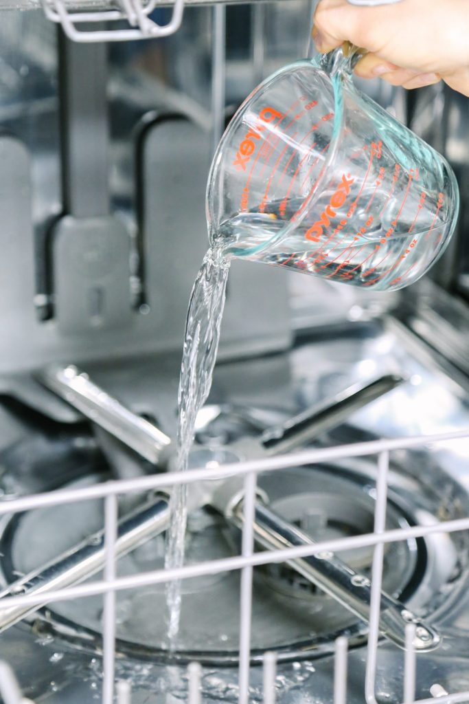 I had no idea the importance behind cleaning your dishwasher. Wow! This explains how to clean the dishwasher naturally.