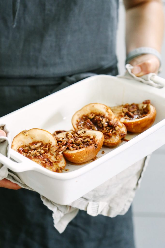 Breakfast or dessert? Baked pears are healthy, naturally-sweet, and so easy to make.