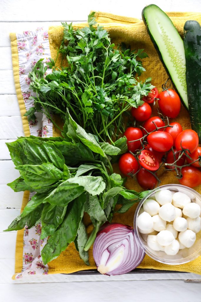 A no-cook chickpea salad recipe that only calls for a few simple ingredients. This salad is a perfect make-ahead lunch or dinner option.