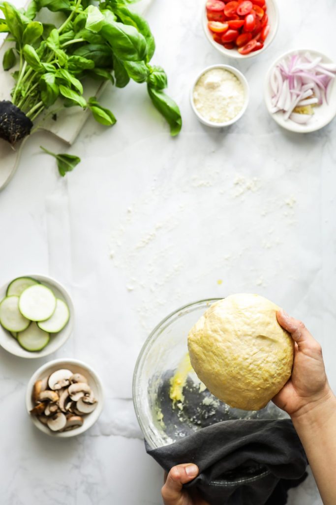 The best pizza dough! So easy to make (no kneading) and tastes similar to white flour (but it's a lot healthier for you). Einkorn pizza dough! Grill it for flatbreads or bake it in the oven for pizza.