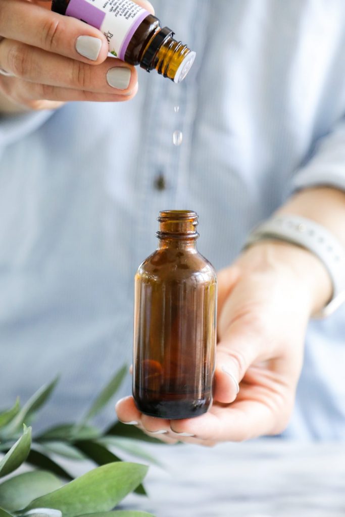 An herb based (all natural) acne facial toner/astringent you can make at home. So easy!