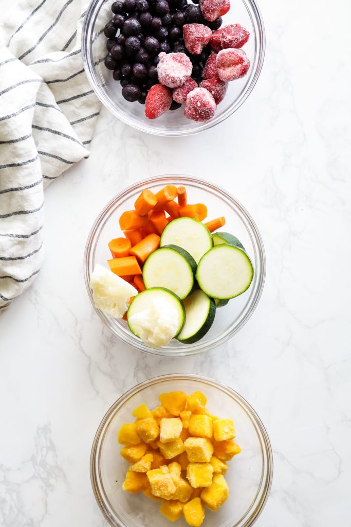 How to make your own custom smoothie packs using a variety of fruit, veggies, greens, and other nutrient-rich ingredients. Make-ahead, freezer-friendly.