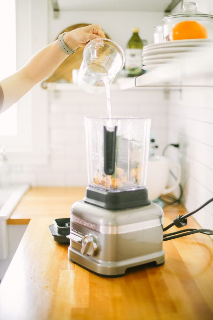 Mom Knows Best: Homemade Blender Free Freezer Smoothie Cubes