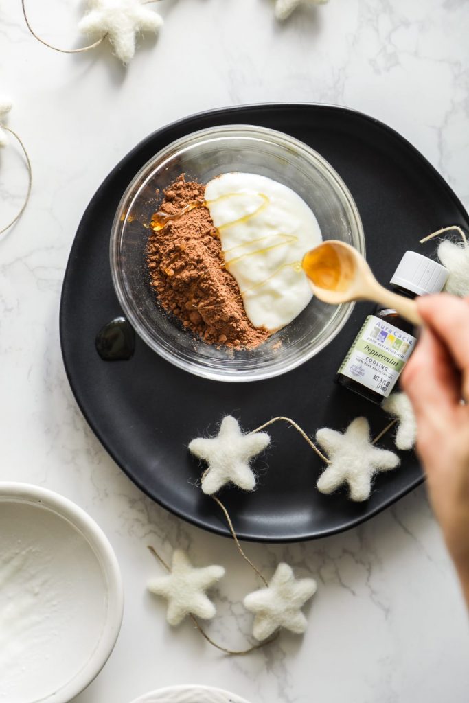 A seasonal face mask made with cacao powder, yogurt, and honey. A hydrating and exfoliating mask that's rich in antioxidants. #diy #homemade #beauty