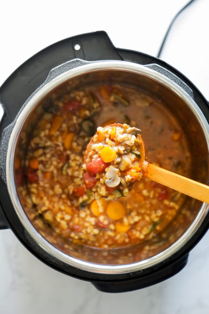 Instant Pot Vegetable Barely Soup. SO good! So easy. Takes less than 30 minutes total to make.