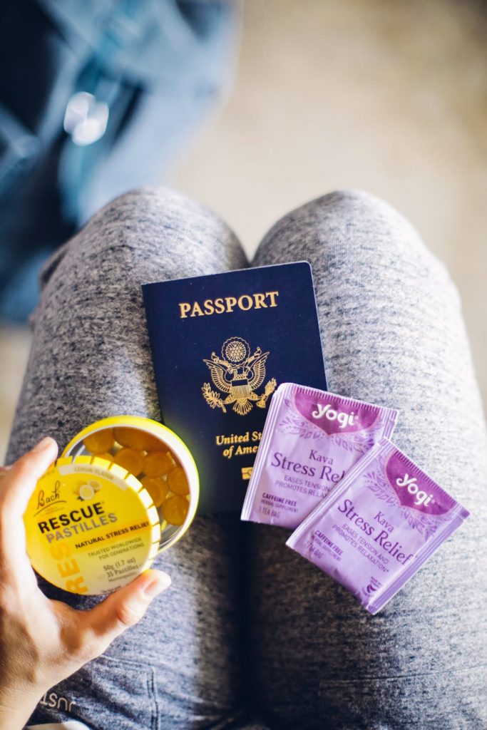 As much as I love taking trips with my family, the anxiety of flying often makes me dread the trip. For a recent trip, I decided to get ahead of the anxiety game with these awesome all natural remedies for flight anxiety and making flying comfortable!
