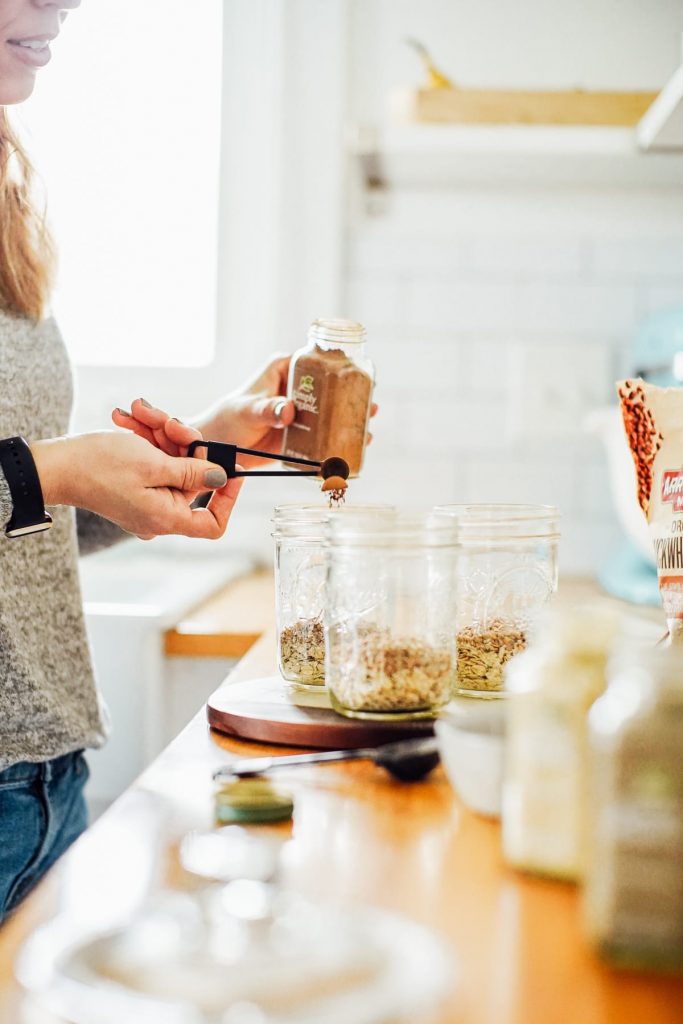 Breakfast Meal Prep: Overnight Oats Master Recipe