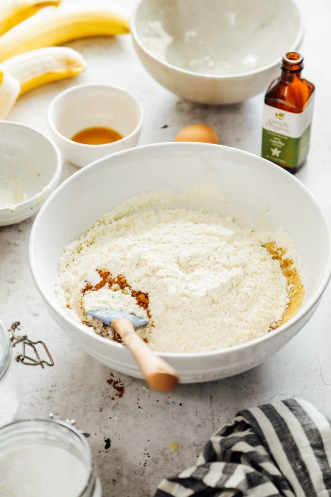 You're going to love these einkorn banana-maple muffins! They have a naturally-sweet flavor (thanks to the banana and maple syrup combo) and a light texture (thanks to the einkorn flour).