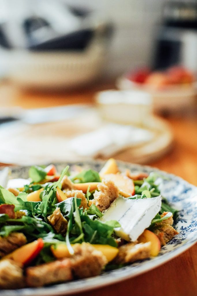 Arugula-Peach Salad with Lemon Vinaigrette