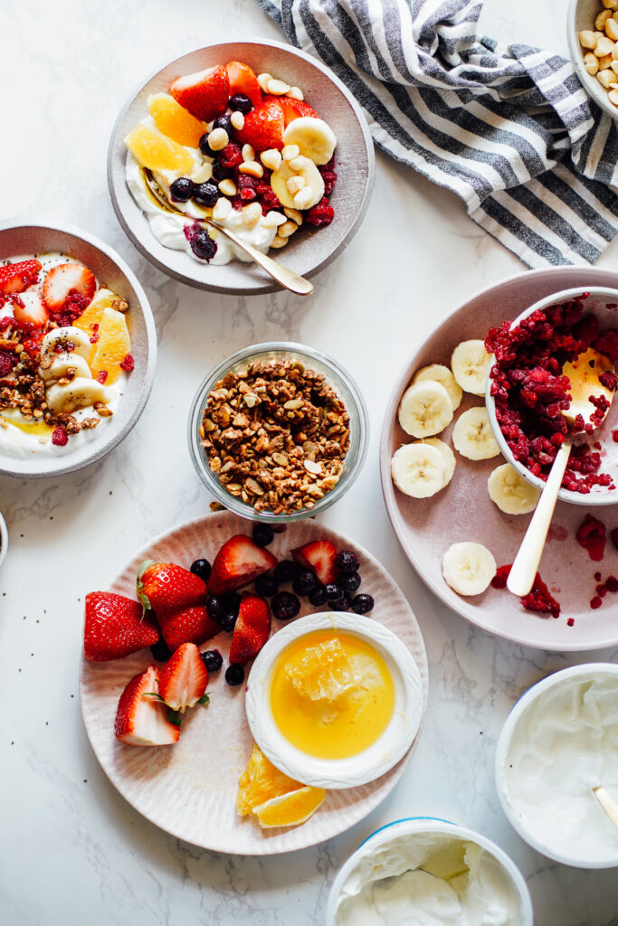 how to make yogurt bowls