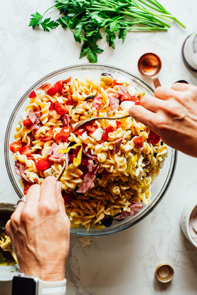 Zesty Italian Pasta Salad (Easy & Quick Recipe)