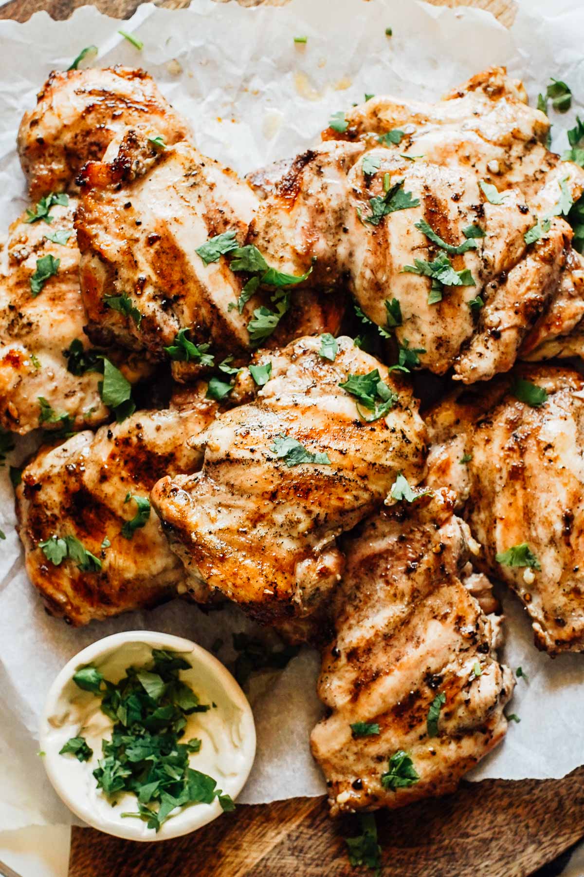 Grilled Boneless Chicken Thighs (With Easy Marinade)