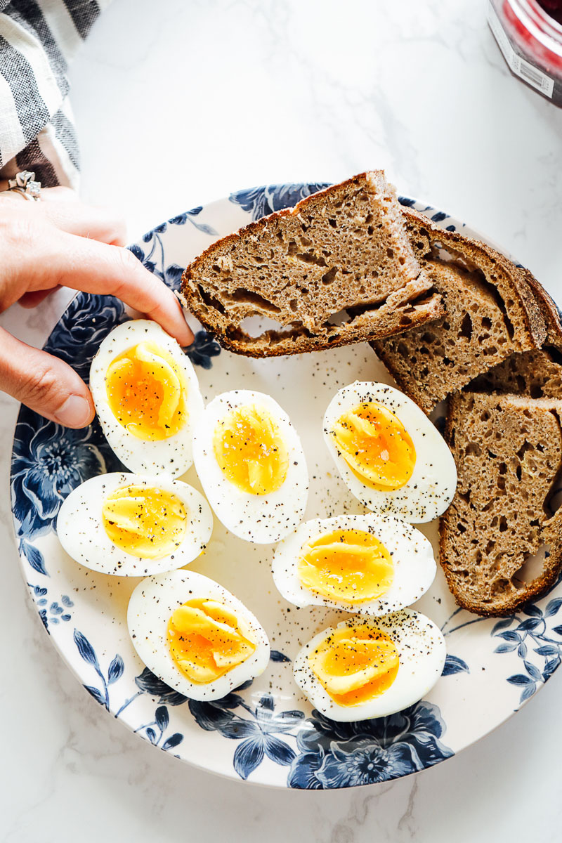 How to Hard Boil Eggs That Come out Perfectly (And Peel Easy) Every.  Single. Time. - Mind Over Messy