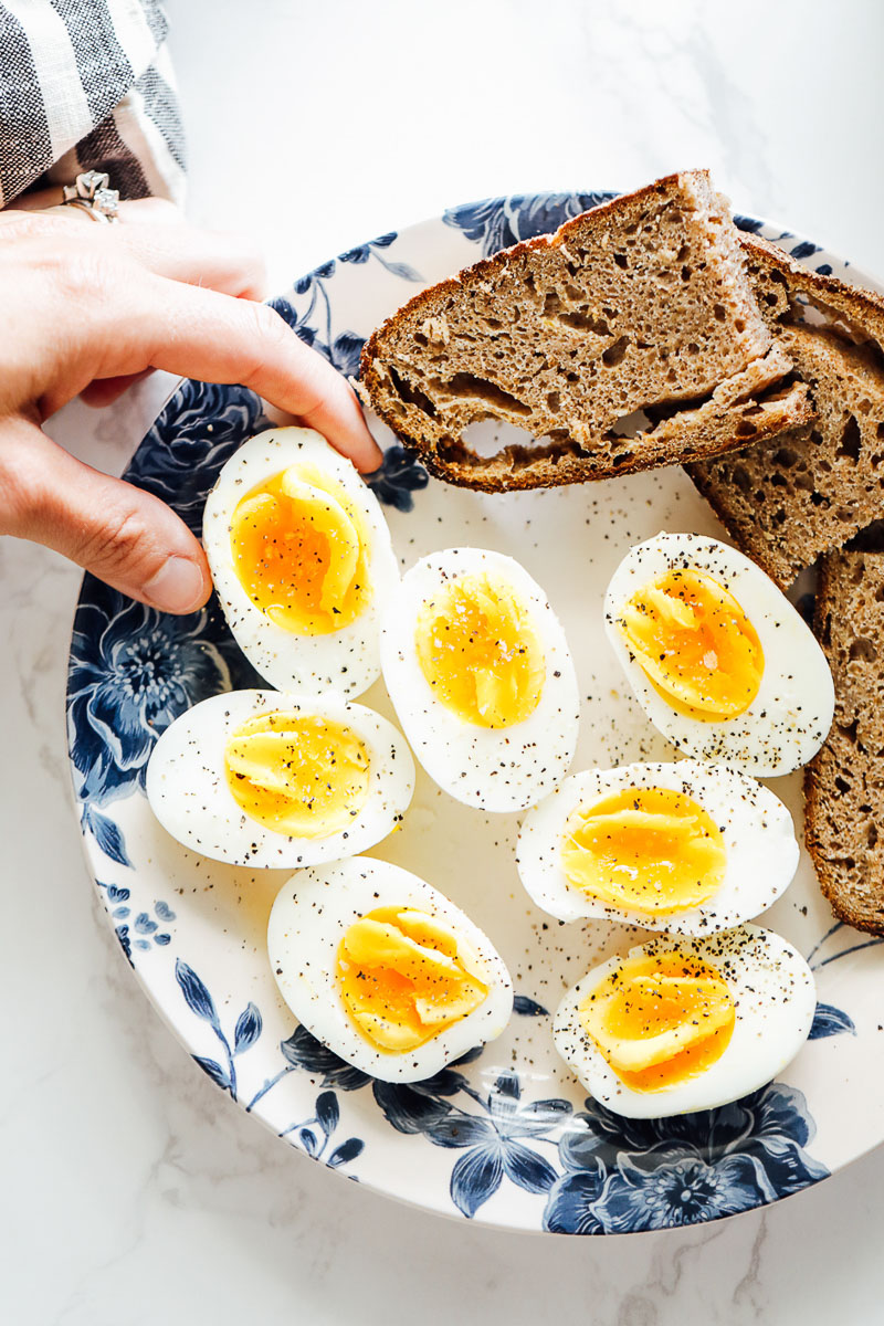 Harboiled eggs on a plate 