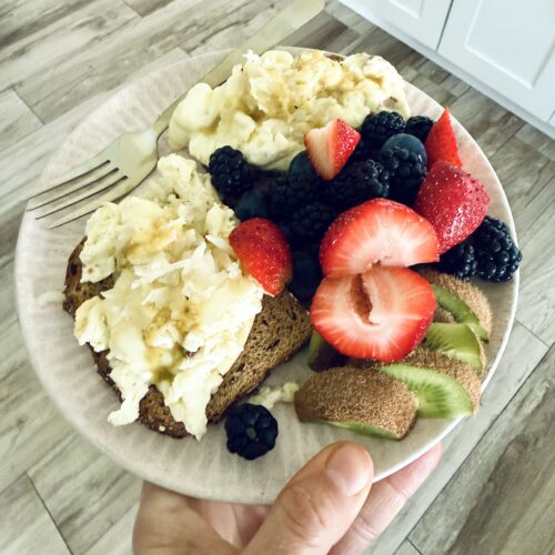 Egg white scramble on toast with fruit